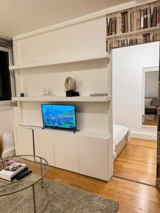 Apartment In Angel. 런던 외부 사진